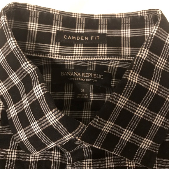 Moving sale! BR black checkered long sleeve shirt - Picture 3 of 3